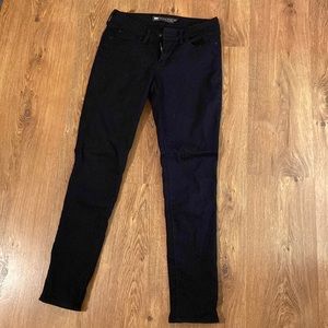 Black Levi’s - Modern Rise Skinny Bold Curve